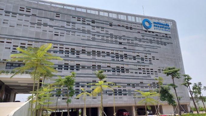 politeknik multimedia nusantara.,