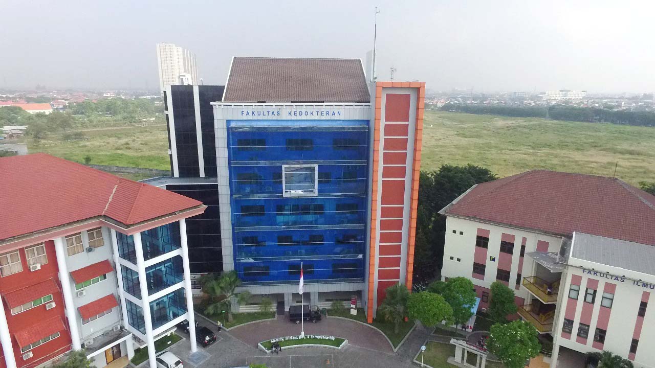 Universitas Muhammadiyah Surabaya..