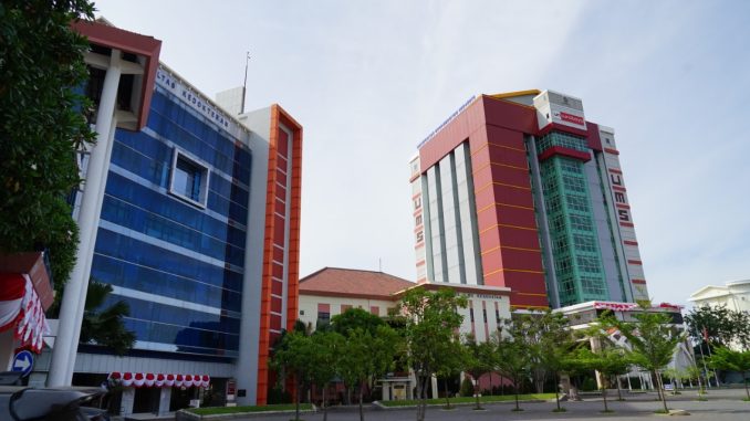 Universitas Muhammadiyah Surabaya,
