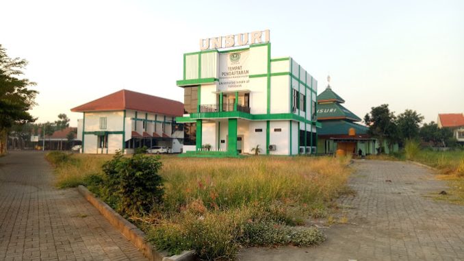 Universitas-Sunan-Giri-1 (2)